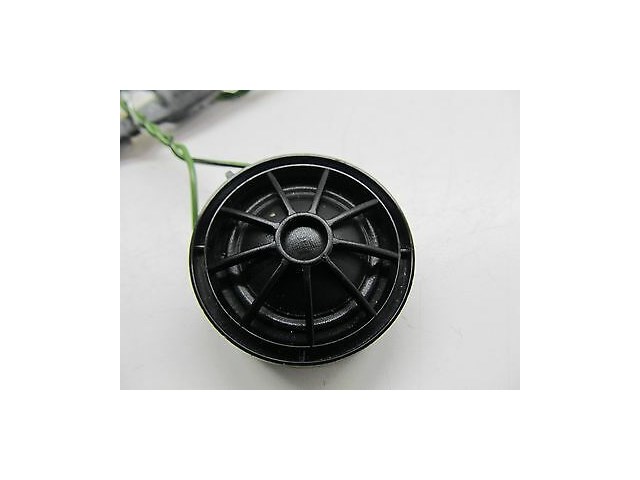 2004-2005 BMW 525i 530i E60 OEM LEFT FRONT DRIVER SIDE DOOR TWEETER SPEAKER