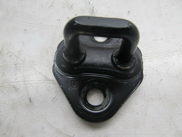 2007-2015 NISSAN XTERRA OEM RIGHT REAR PASSENGER SIDE DOOR LATCH HOOK 