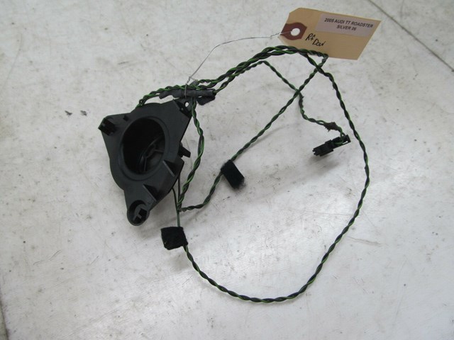2000-2006 AUDI TT ROADSTER OEM RIGHT FRONT DOOR TWEETER SPEAKER 
