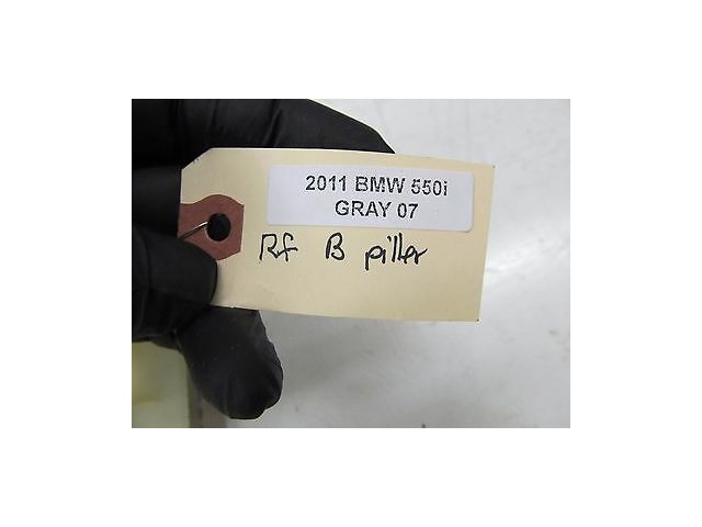 2011-2013 BMW 550i 535i F10 OEM RIGHT PASSENGER'S SIDE B-PILLAR TRIM COVER 