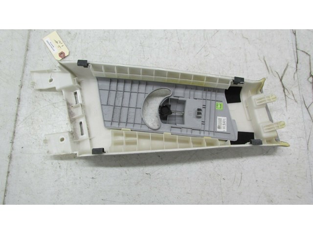  2014-2016 KIA CADENZA OEM LEFT DRIVER SIDE UPPER B-PILLAR TRIM COVER GRAY 