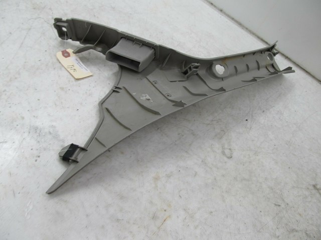 2007-2015 NISSAN XTERRA OEM RIGHT FRONT PASSENGER SIDE A PILLAR TRIM 76912ZP41 
