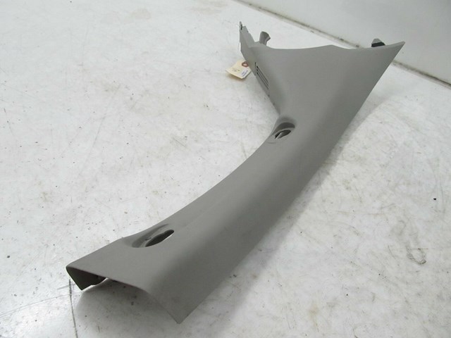 2007-2015 NISSAN XTERRA OEM RIGHT FRONT PASSENGER SIDE A PILLAR TRIM 76912ZP41 