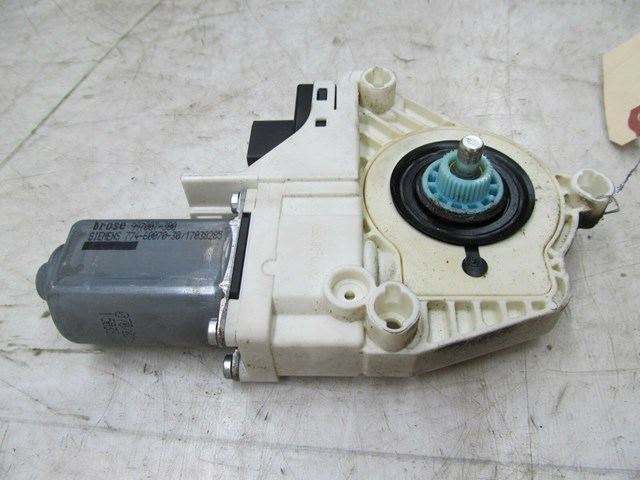 2005-2008 AUDI A6 C6 OEM LEFT REAR DRIVER SIDE DOOR WINDOW MOTOR 