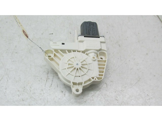2009-2012 AUDI Q5 8R OEM LEFT REAR DOOR WINDOW MOTOR      