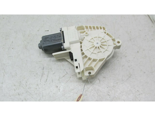 2009-2012 AUDI Q5 8R OEM LEFT REAR DOOR WINDOW MOTOR      