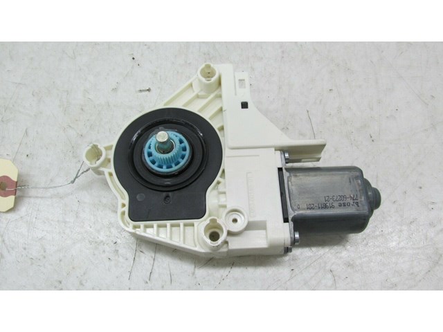 2009-2012 AUDI Q5 8R OEM RIGHT REAR DOOR WINDOW MOTOR      