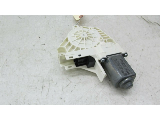 2009-2012 AUDI Q5 8R OEM RIGHT REAR DOOR WINDOW MOTOR      