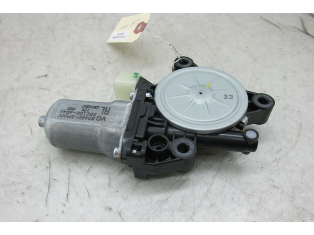 2014-2016 KIA CADENZA OEM LEFT REAR DRIVER SIDE DOOR WINDOW MOTOR