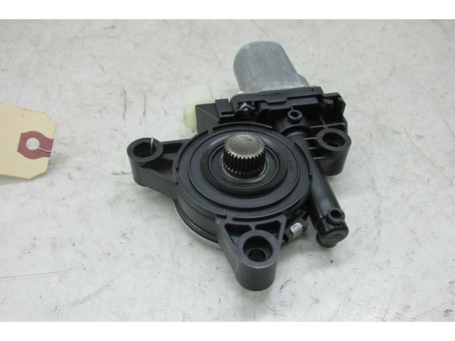 2014-2016 KIA CADENZA OEM LEFT REAR DRIVER SIDE DOOR WINDOW MOTOR