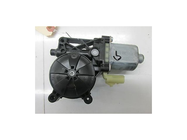 2010-2013 CHEVY EQUINOX LS OEM RIGHT FRONT PASSENGER'S SIDE DOOR WINDOW MOTOR 
