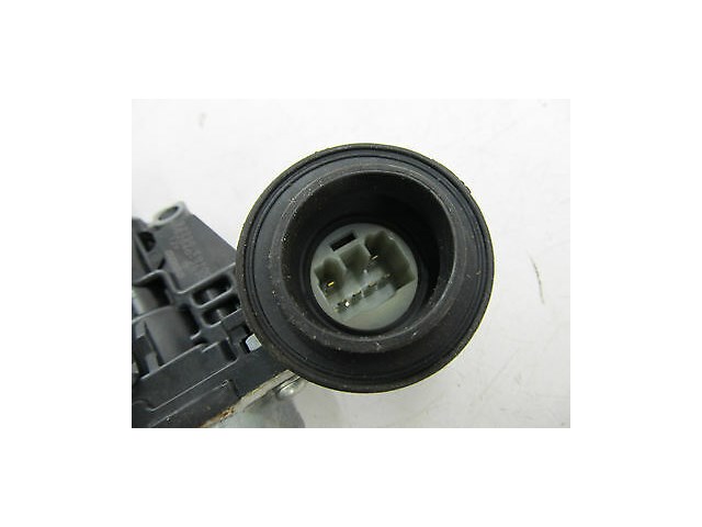 2006-2009 INFINITI M45 M35 OEM LEFT REAR BACK DOOR WINDOW MOTOR ASSEMBLY