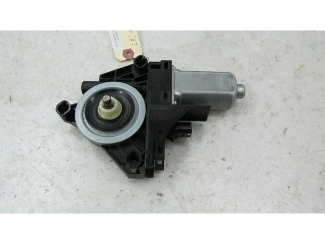 2011-2018 DODGE JOURNEY OEM LEFT REAR DOOR WINDOW MOTOR  