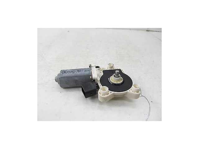 2001-2005 MERCEDES C240 W203 OEM RIGHT FRONT WINDOW MOTOR 