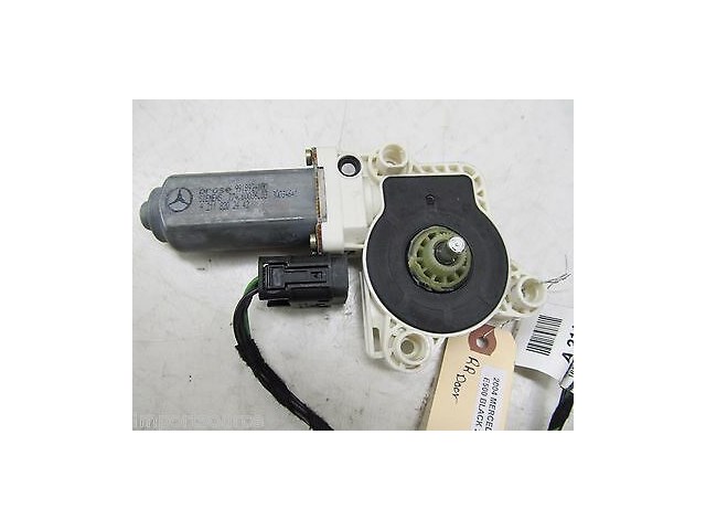 2003-2006 MERCEDES E500 W211 OEM RIGHT REAR PASSENGER DOOR WINDOW MOTOR 