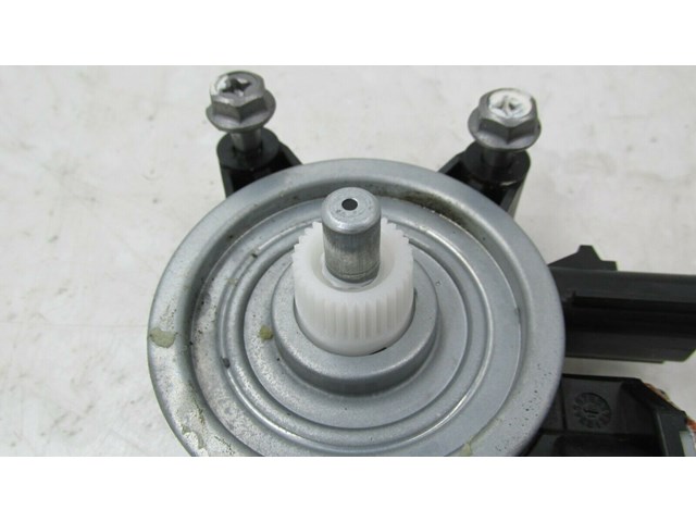 2017-2019 BUICK LACROSSE OEM RIGHT REAR DOOR WINDOW MOTOR 