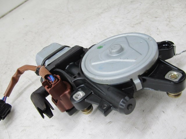 2007-2015 NISSAN XTERRA OEM LEFT REAR DOOR WINDOW MOTOR 