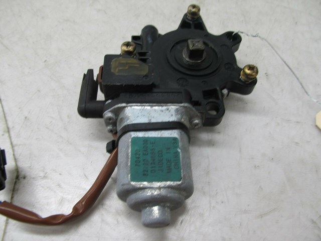 2007-2015 NISSAN XTERRA OEM LEFT REAR DOOR WINDOW MOTOR 