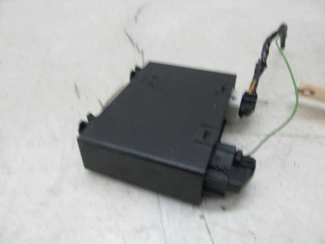 2004-2011 SAAB 9-3 AERO OEM LEFT REAR PARKING SENSOR CONTROL MODULE 