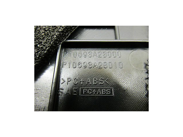 2006-2009 INFINITI M35 OEM FRONT CENTER DASHBOARD DASH SPEAKER GRILL COVER