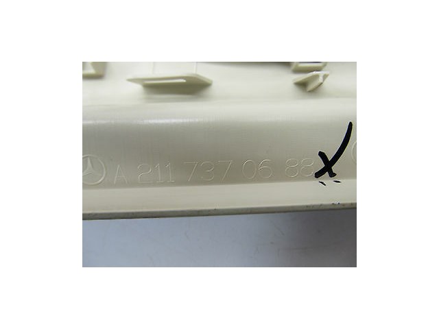 2003-2006 MERCEDES BENZ E500 W211 OEM RIGHT REAR BACK DOOR SPEAKER GRILL COVER