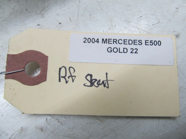 2003-2006 MERCEDES E500 W211 OEM RIGHT FRONT SEAT BELT 