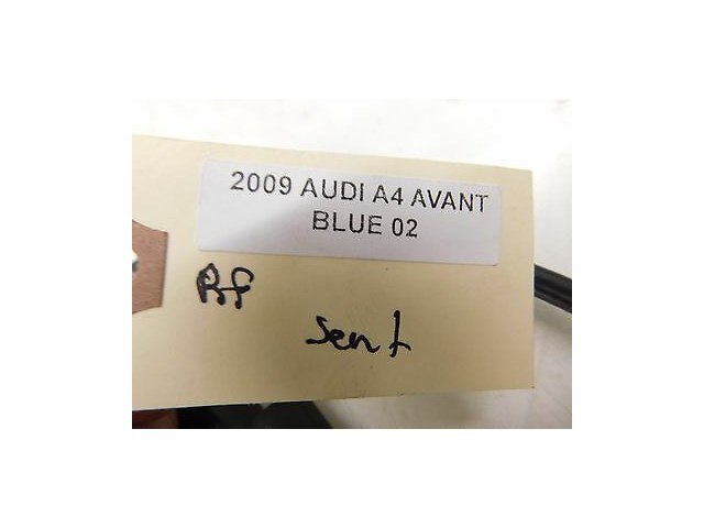 2008-2012 AUDI A4 AVANT WAGON B8 OEM RIGHT FRONT SEAT BELT BUCKLE RECIEVER