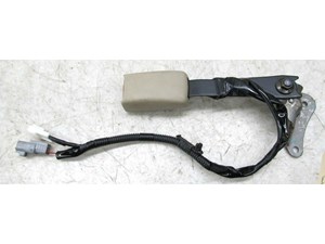 2004-2009 LEXUS RX350 RX330 OEM RIGHT FRONT SEAT BELT BUCKLE 