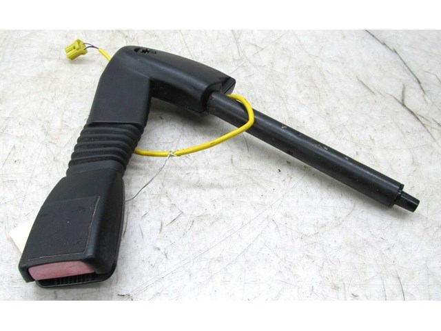 2003-2004 LAND ROVER DISCOVERY OEM RIGHT FRONT SEAT BELT BUCKLE 