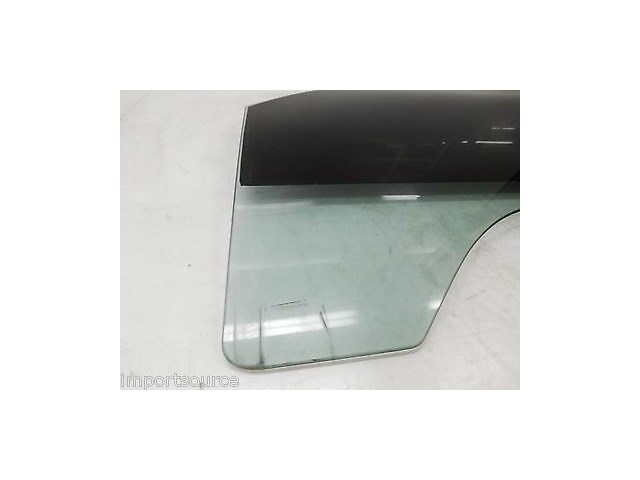 2002-2006 CADILLAC ESCALADE OEM LEFT FRONT DRIVER SIDE DOOR WINDOW AUTO GLASS