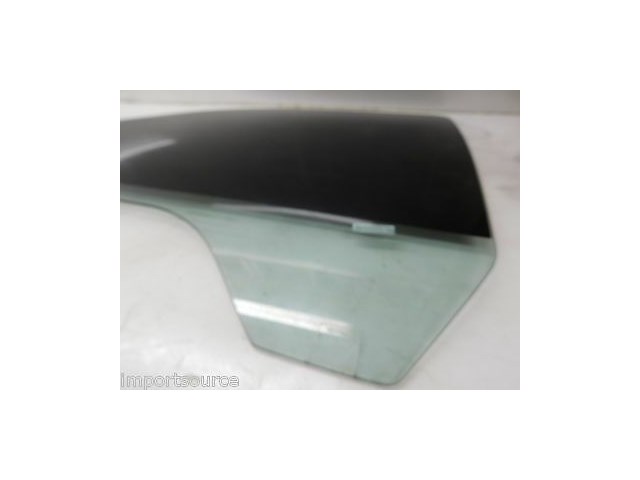 2002-2006 CADILLAC ESCALADE OEM LEFT FRONT DRIVER SIDE DOOR WINDOW AUTO GLASS