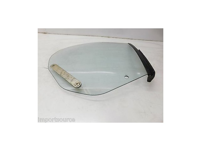 1985-1992 BMW 325i E30 OEM RIGHT REAR PASSENGER AUTO GLASS CONVERTIBLE