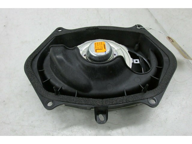  2011-2018 INFINITI M37 Q70 OEM LEFT FRONT DOOR SPEAKER 