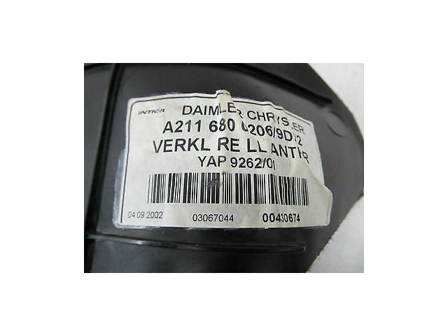 2003-2005 MERCEDES BENZ E320 W211 OEM RIGHT SIDE FRONT KICK PANEL W/ SPEAKER