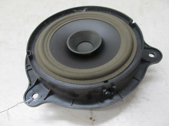 2007-2015 NISSAN XTERRA OEM LEFT REAR DRIVER SIDE DOOR SPEAKER 