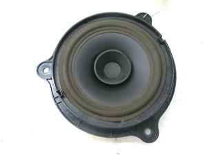 2007-2015 NISSAN XTERRA OEM LEFT REAR DRIVER SIDE DOOR SPEAKER 