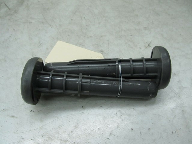  2013-2017 CHEVY TRAVERSE OEM RIGHT FRONT SEAT HEADREST ADJUSTMENT HOUSING 