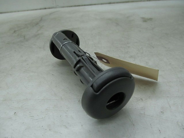  2013-2017 CHEVY TRAVERSE OEM RIGHT FRONT SEAT HEADREST ADJUSTMENT HOUSING 