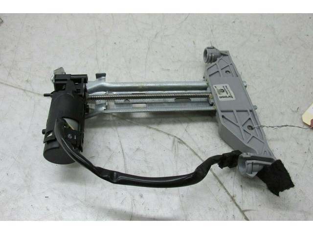  2007-2010 BMW X5 E70 OEM LEFT FRONT SEAT HEADREST ADJUST MOTOR 