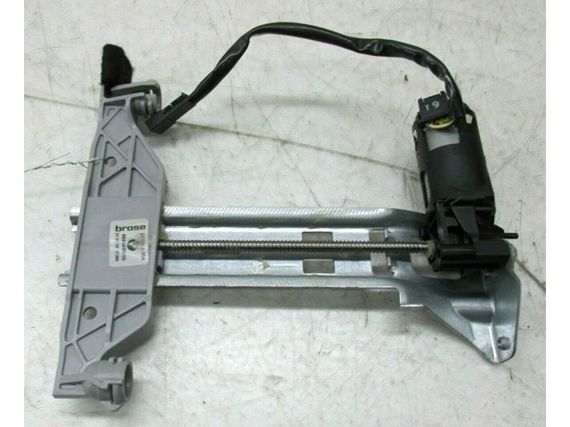  2007-2010 BMW X5 E70 OEM LEFT FRONT SEAT HEADREST ADJUST MOTOR 