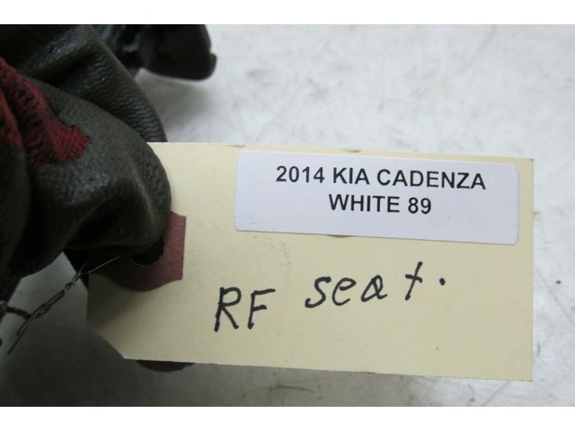  2014-2016 KIA CADENZA OEM RIGHT FRONT SEAT HEADREST ADJUSTMENT 