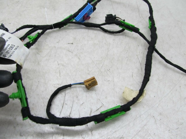 2005-2008 AUDI A6 C6 OEM RIGHT FRONT DOOR PANEL WIRING HARNESS 