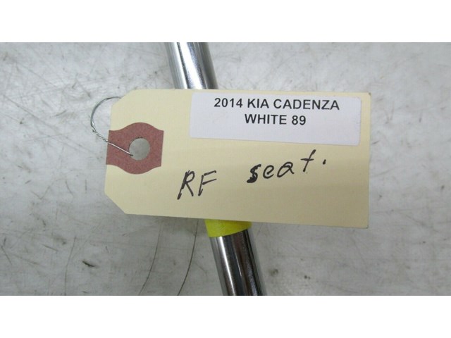  2014-2016 KIA CADENZA OEM RIGHT FRONT PASSENGER SEAT HEADREST BLACK 