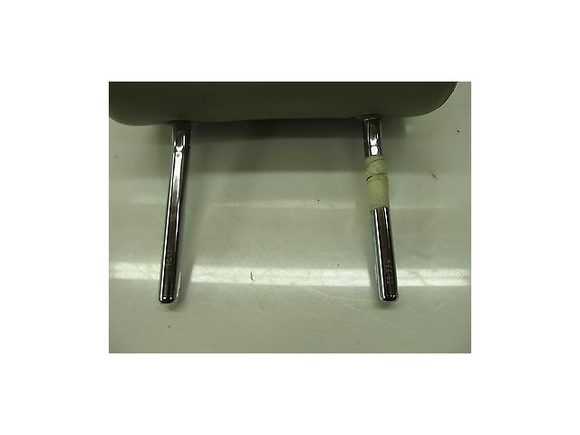  2004-2006 AUDI A8 L QUATTRO D3 OEM LEFT REAR DRIVER SIDE SEAT HEADREST