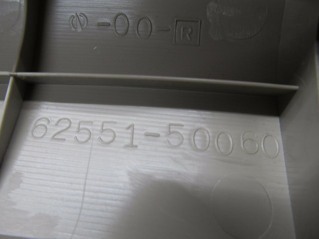 2001-2006 LEXUS LS430 OEM RIGHT REAR PASS. SIDE LOWER PILLAR TRIM COVER PANEL