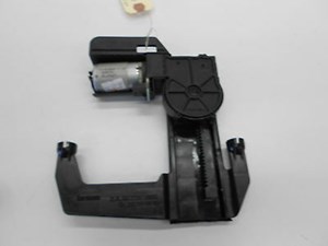 2003-2004 MERCEDES BENZ E500 W211 OEM RIGHT FRONT PASSENGERS SEAT HEADREST MOTOR