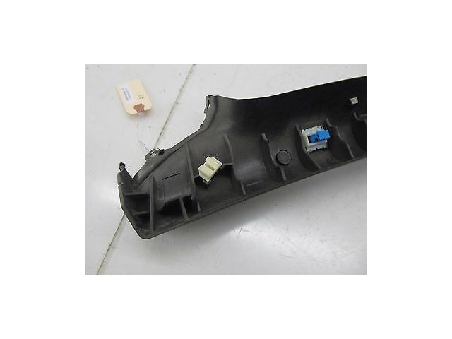 2009 AUDI A4 CABRIOLET 2.0T OEM RIGHT FRONT PASSENGER SIDE A PILLAR TRIM MOLDING