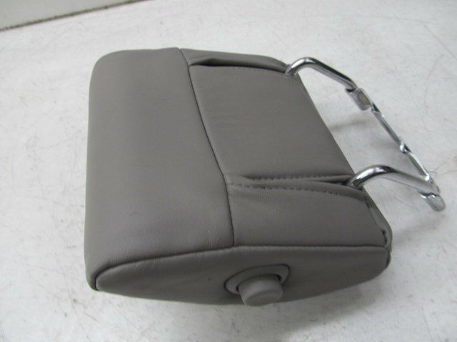 2001-2006 LEXUS LS430 OEM REAR PASSENGER CENTER SEAT HEADREST GRAY LEATHER