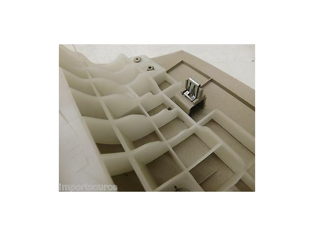 2005-2009 BUICK LACROSSE OEM LEFT REAR DRIVER SIDE C PILLAR TRIM COVER PANEL