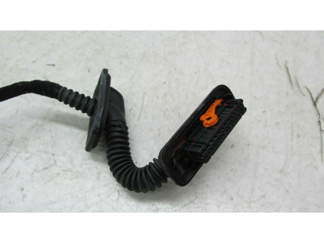 2012-2015 VOLKSWAGEN PASSAT OEM LEFT REAR DRIVER SIDE DOOR WIRE HARNESS